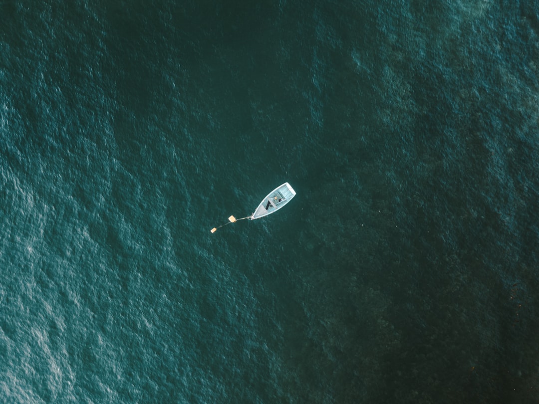 le-guide-ultime-pour-voyager-seul-tendances-et-conseils-2025-1761870553112