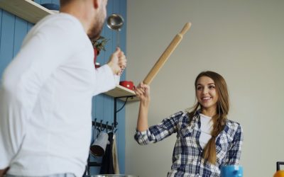 Les Secrets des Couples Heureux : Décrypter Leurs Habitudes de Conversation en 2025