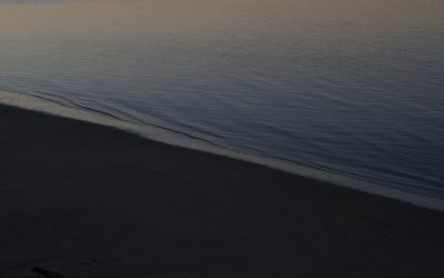 Voyage à petit budget : Comment parcourir le monde avec 30 dollars par jour en 2025